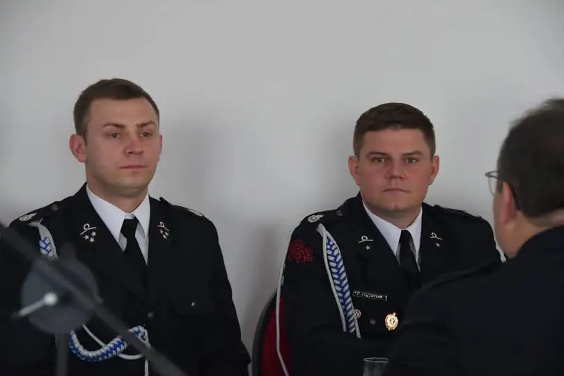 Wybrano nowe władze gminne OSP w Kawęczynie podczas zjazdu w Będziechowie
