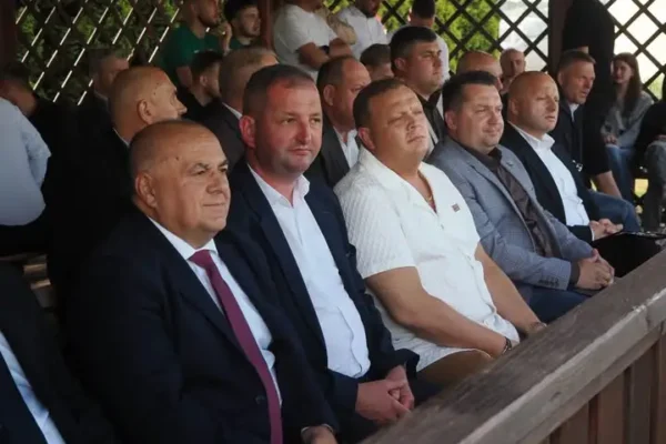 GKS Orzeł Kawęczyn świętował 30-lecie istnienia – wyjątkowy jubileusz na stadionie w Tokarach Pierwszych