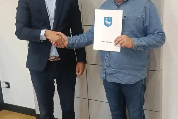 Remont drogi gminnej Bądków Pierwszy – Boleszczyn. Umowa podpisana