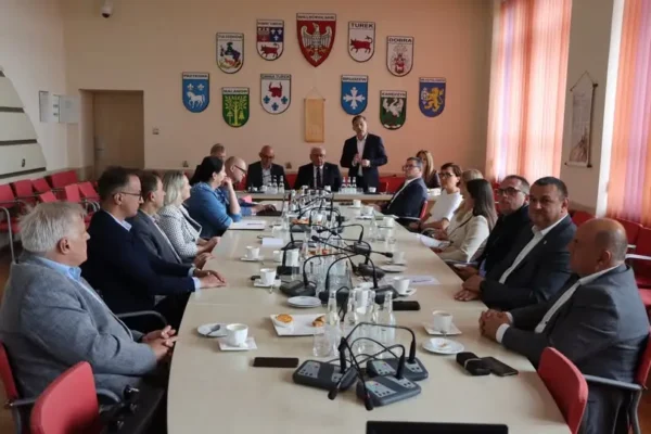 Powiaty turecki i kaliski planują wspólny transport publiczny