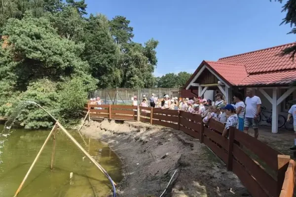 Półkoloniści z gminy Kawęczyn odwiedzili Ranczo Targówka