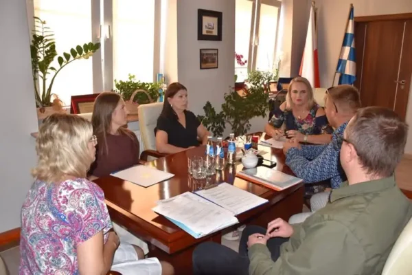 Termomodernizacja świetlicy w Beznazwie – umowa podpisana