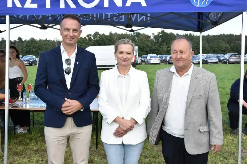 Gminne zawody sportowo-pożarnicze w Smulsku: emocje, rywalizacja i zwycięzcy