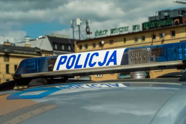 Premier wprowadza stopnie alarmowe BRAVO i CHARLIE od września