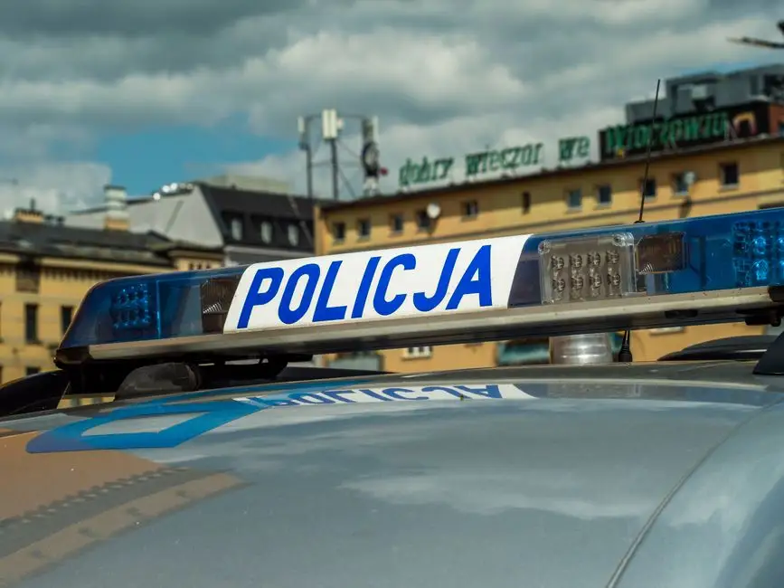 Premier wprowadza stopnie alarmowe BRAVO i CHARLIE od września