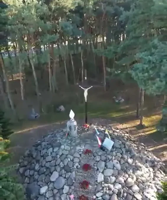 Narodowe Czytanie „Dziadów” w Wyszynie – widowisko plenerowe z lampionami