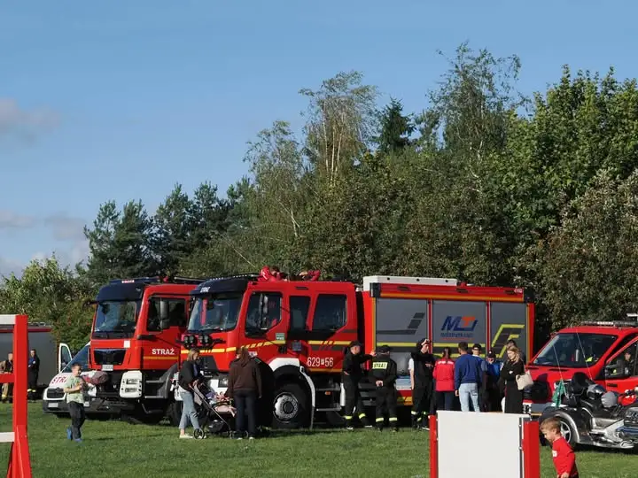 LII Zawody Sportowo-Pożarnicze w Skarżynie: Rywalizacja, Pokazy i Wspaniała Atmosfera