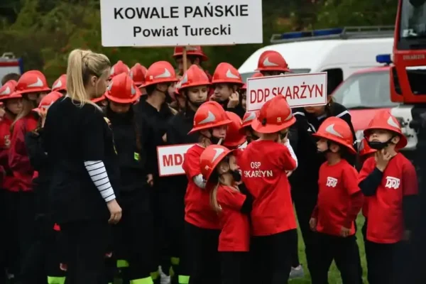 Gminne Zawody Sportowo-Pożarnicze w Kawęczynie: 23 drużyny rywalizują o laury