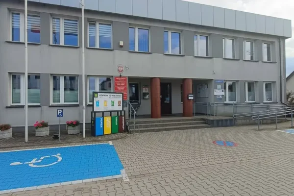 Malanów pozyskał ponad 112 tys. zł na dostępność urzędu gminy