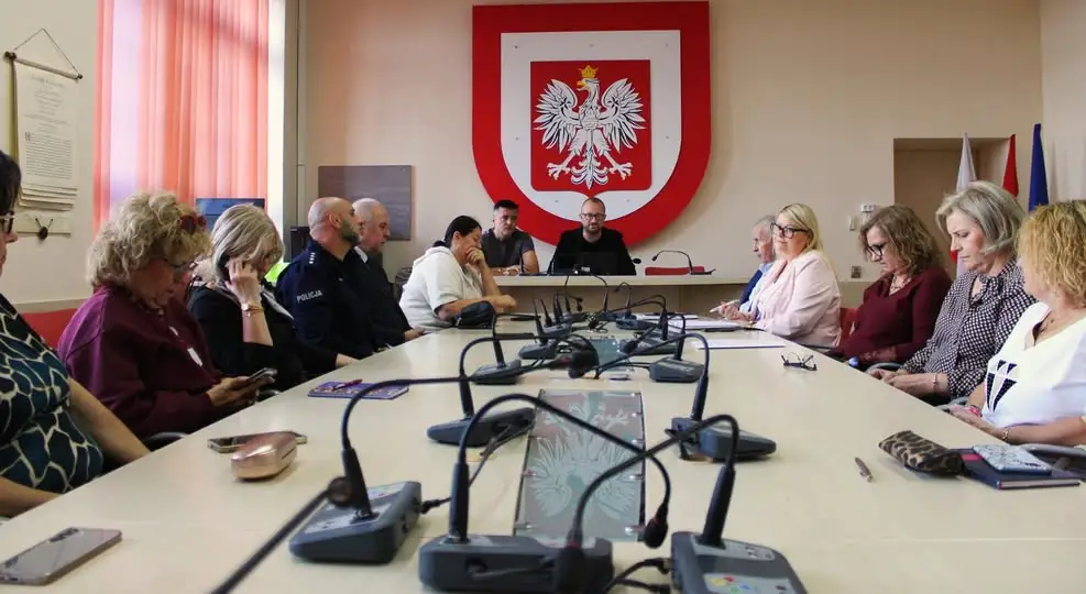 Turek: spotkanie o bezpieczeństwie uczniów. Policja ostrzega przed fałszywymi informacjami o „krwawym piątku”