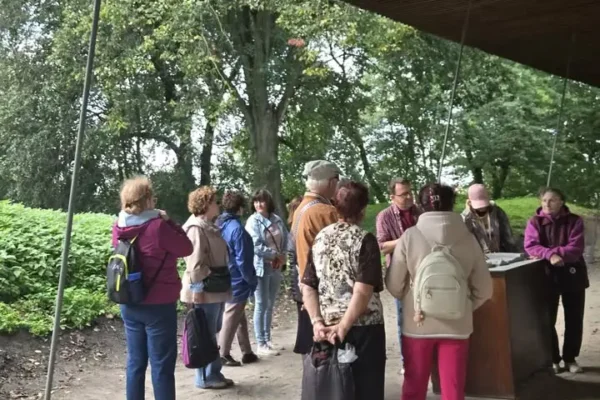 Międzypokoleniowa integracja w Tuliszkowie – wyjazd na Ostrów Lednicki