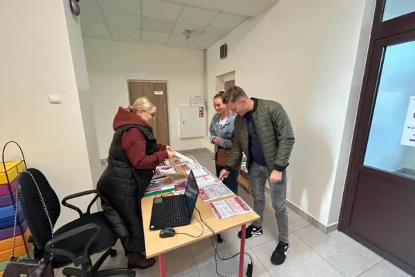 Trening Akademii OLiOC w Kowalach Pańskich – dziś w szkole podstawowej