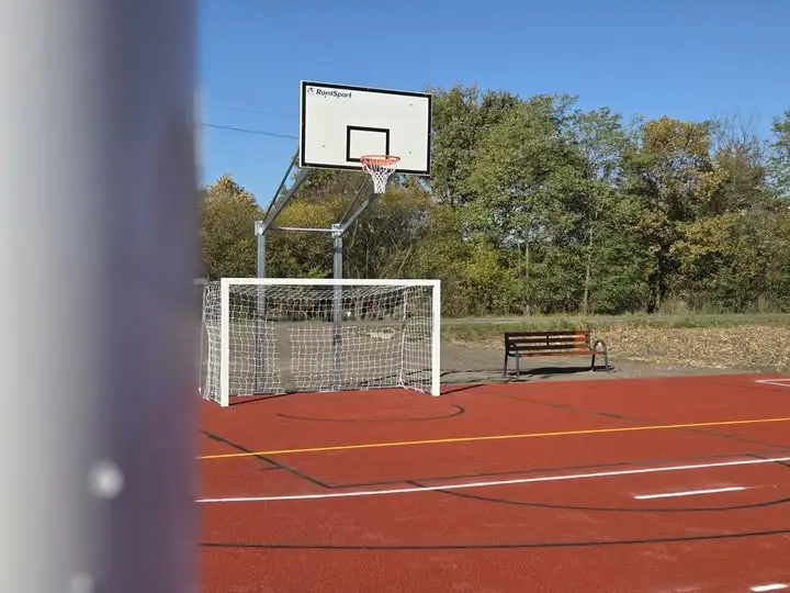 Nowe boisko wielofunkcyjne w Nowym Świecie już gotowe